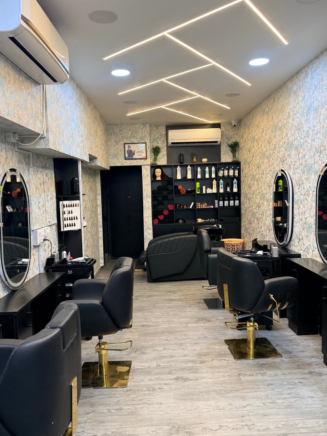 Rajkamal Salon